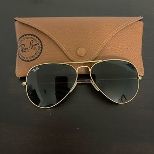 Ray Ban Aviator Sunglasses